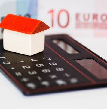 Navigating the Competitive Mortgage Market: How a Broker in Belfast Can Help You Save Big